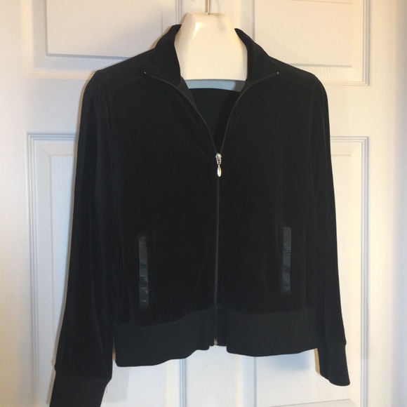 St. John’s Bay Black Velvet Jacket Size M - Picture 1 of 4